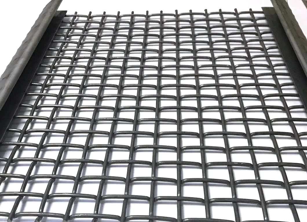 SQUARE FLAT TOP LOCKED WOVEN WIRE SCREENS